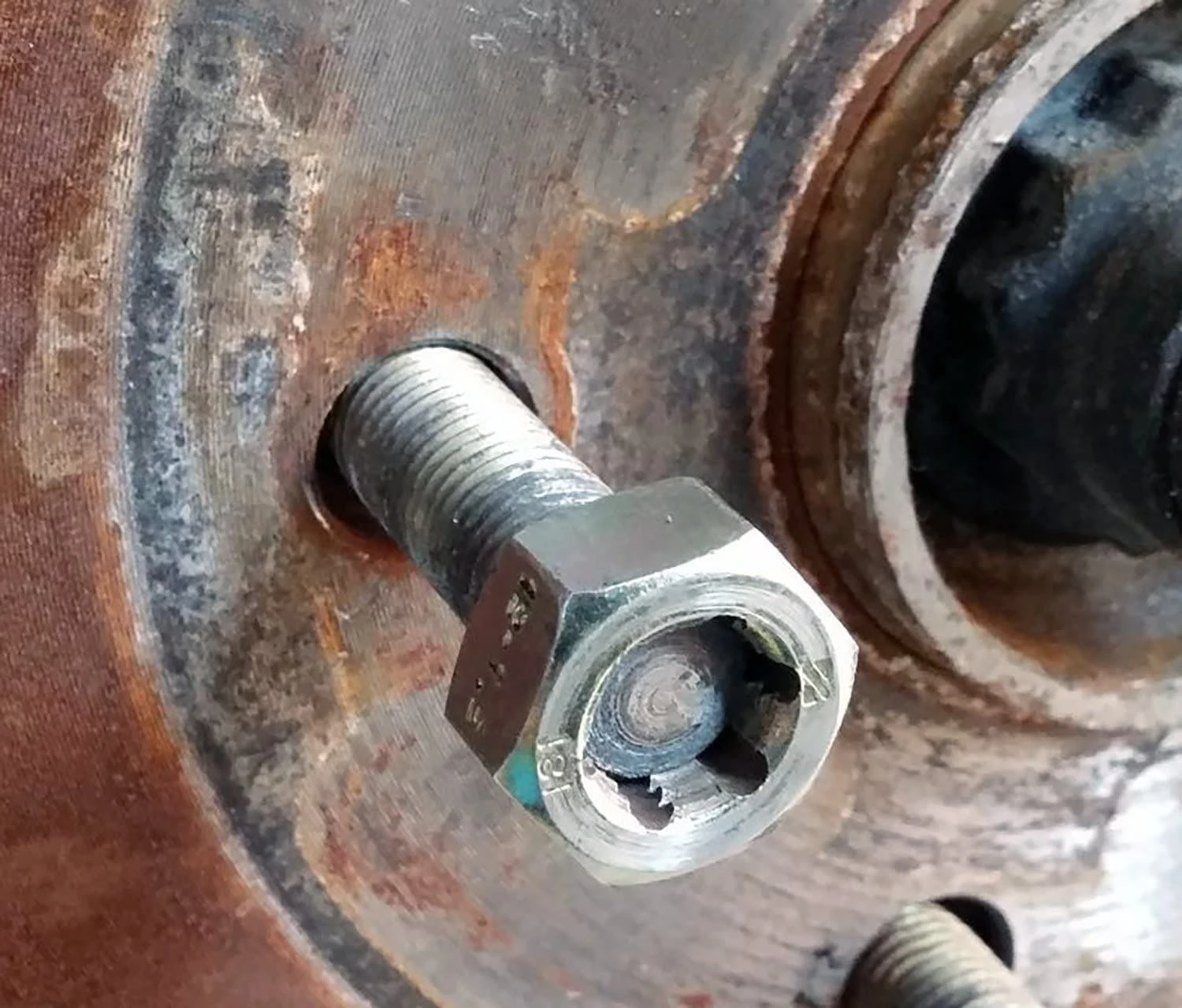 5-Piece Metric Re-Threading Die Set 7 5-Piece Metric Re-Threading Die Set - Image 5